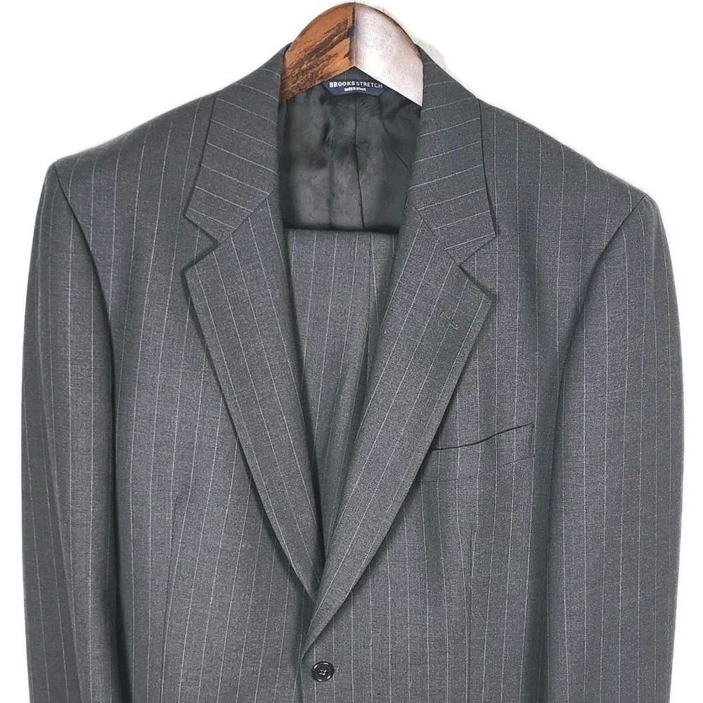 Brooks Brothers Stretch 2pc Suit Mens 43L Charcoal Gray Pinstripe Classic Career